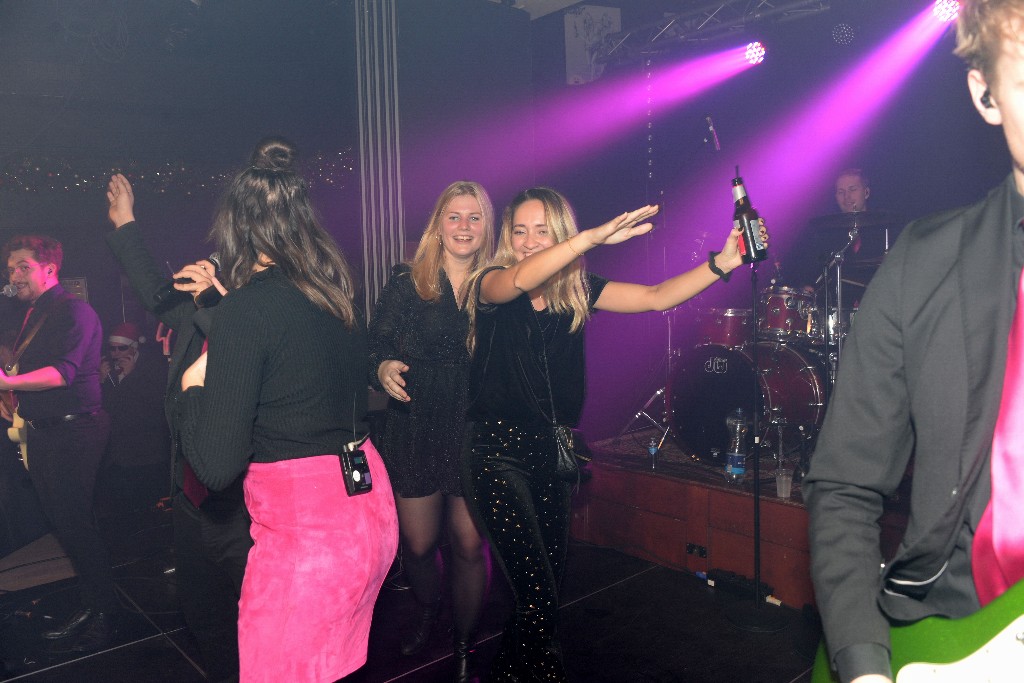 ../Images/Kerstfeest VdG 2019 164.jpg